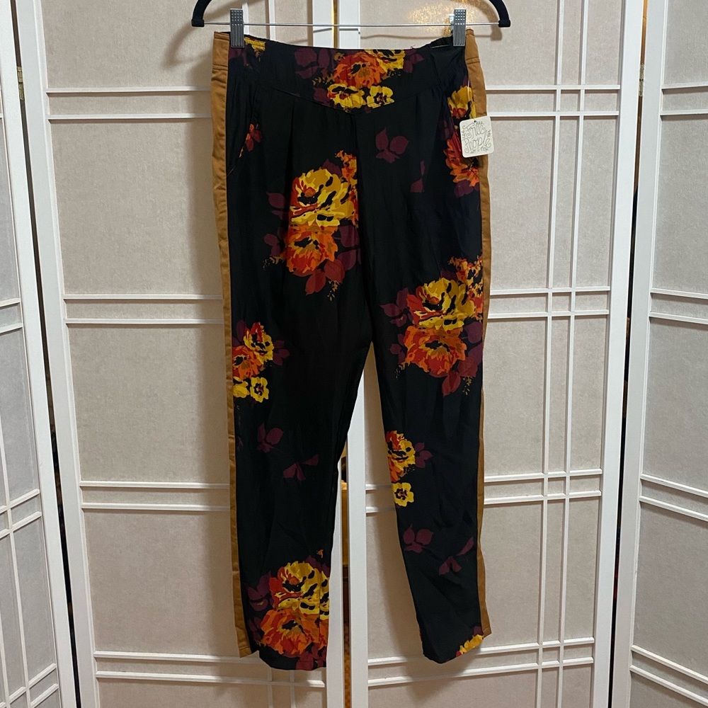 New! Free People floral pants black XS